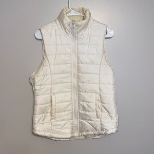 Rue 21 size medium vest with pockets